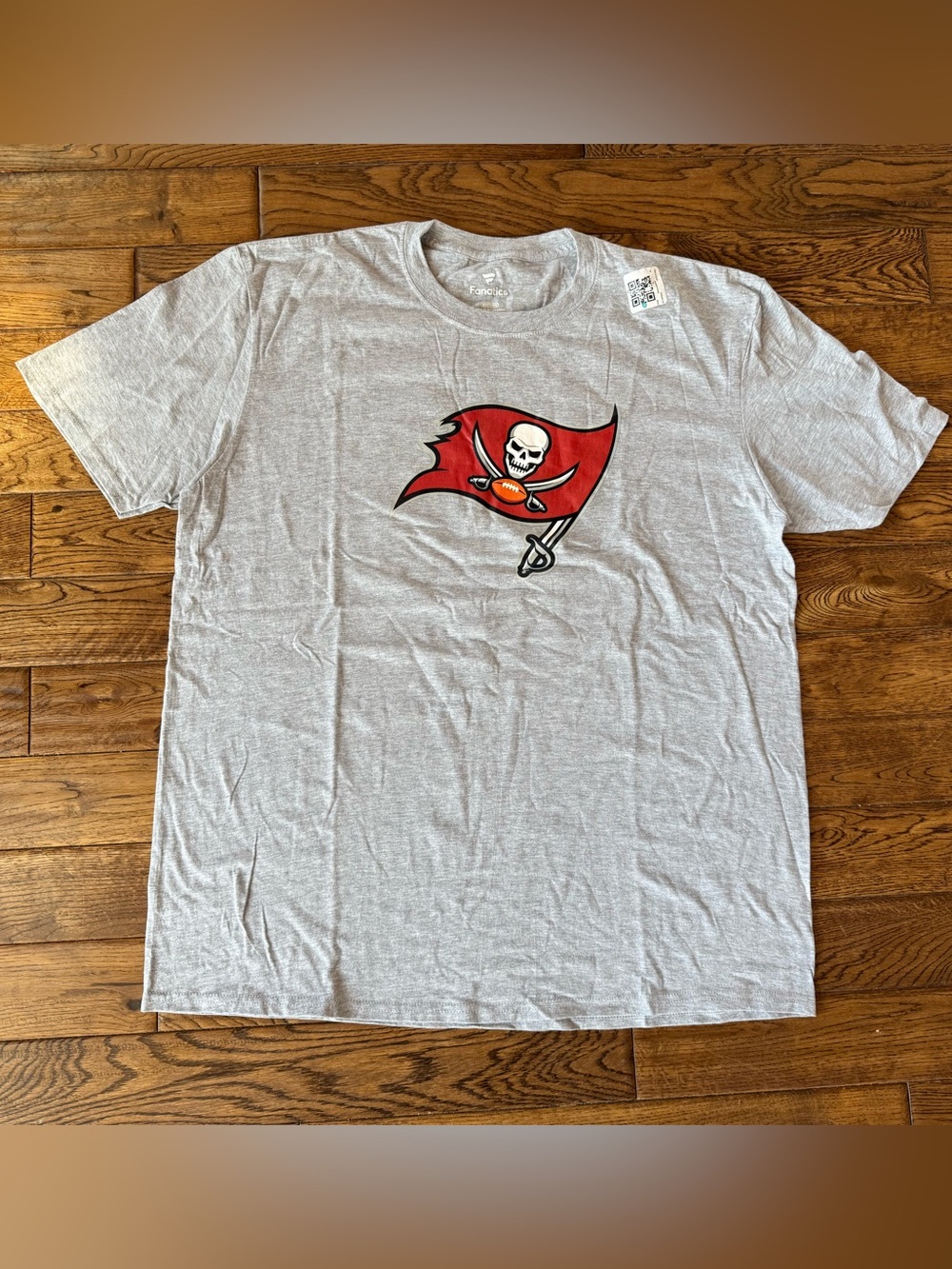 Fanatics Tampa Bay Buccaneers “Bubs 74” T-Shirt — Men’s XL